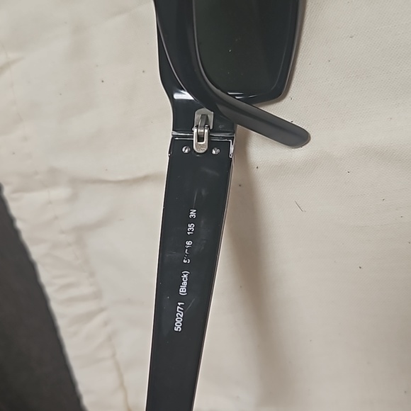 Coach Sunglasses - Picture 4 of 6